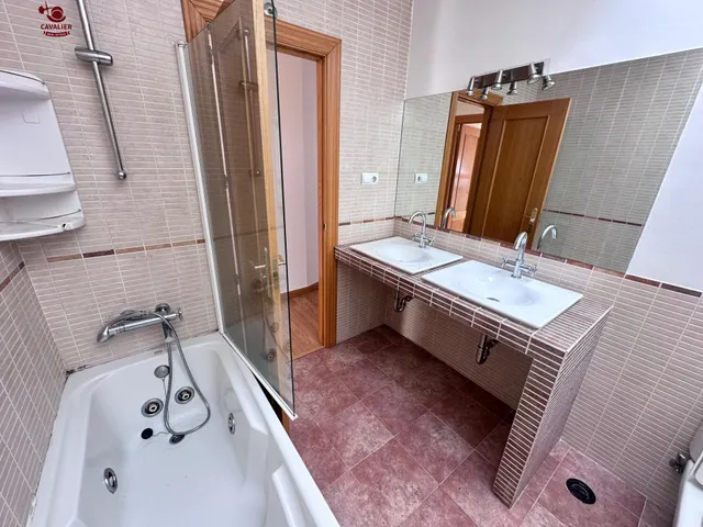 Piso de 50m2 con 2 dormitorios en alquiler en pleno centro urbano de Alpedrete — 17
