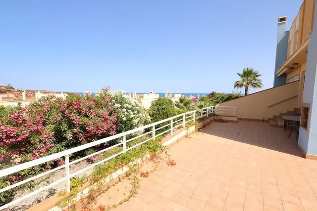 Casa 3 habitaciones 164m² en venta - Campoamor - foto 5
