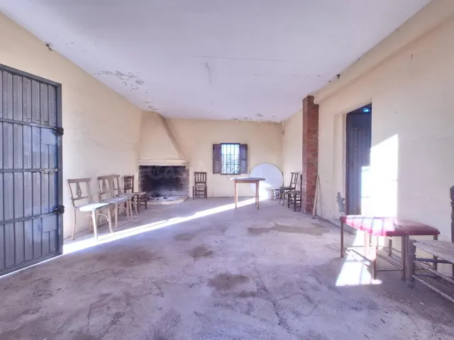 CUL800 - CASA DE CAMPO CON PISCINA EN PARCELA RUSTICA ENTRE  - foto 4