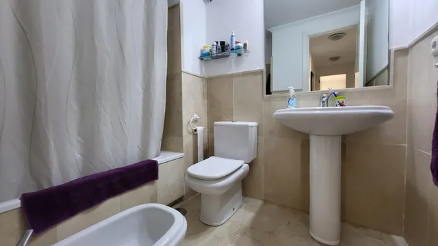 Amplio apartamento de tres dormitorios con vistas panorámicas en Nueva Alcántara. — 37