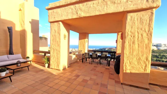 ATICO EN VENTA EN URBANIZACION COTO REAL — 23