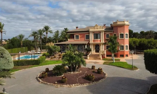 VILLA EN PERLETA ( ALICANTE ) — 20