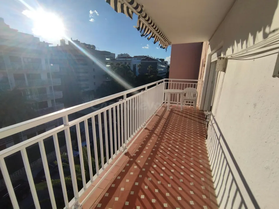 ¡piso reformado en venta en zona capellans – Salou! de 3 habitaciones