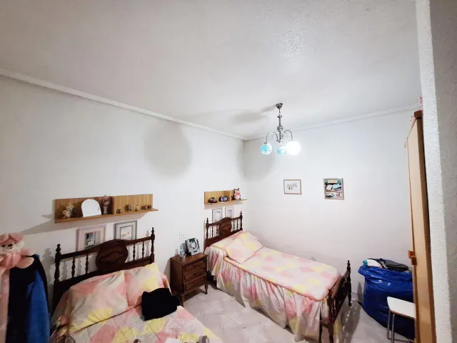TRASPASO Y VENTA POR JUBILACIÓN CON VIVIENDA INCLUIDA — 37