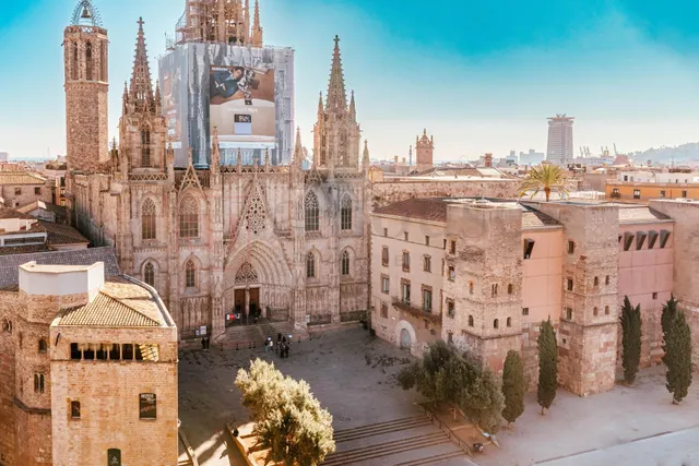 Piso para reformar con balcón en l' antiga esquerra de l' eixample — 17