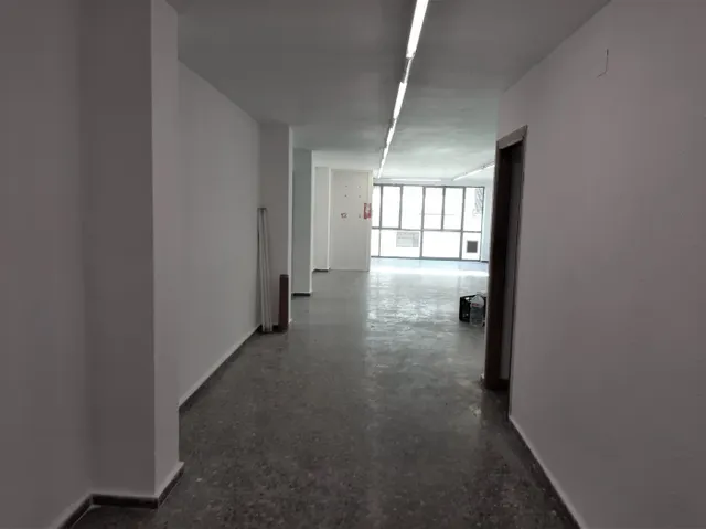 Edificio cuatro plantas en el centro PARA OFICINAS — 7