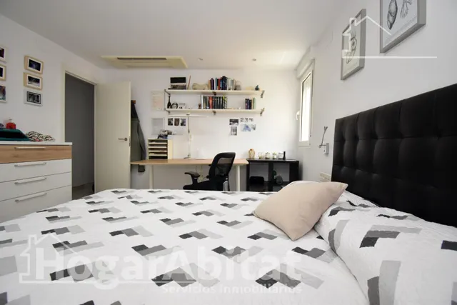 ¡REFORMADO! PRECIOSO, EXTERIOR Y CÉNTRICO CON BALCÓN Y TRASTERO — 12