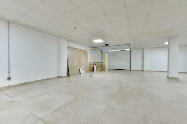 Moderna villa independiente con piscina privada y garaje — 9