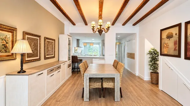 Una casa para enamorarse en l’Alcúdia: diseño, luz y calidez en cada rincón — 3