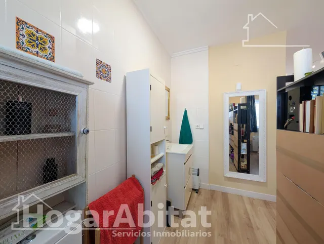 ¡Cerca del mar! Precioso Adosado reformado en residencial, con solarium, piscina comunitaria y garaje — 32
