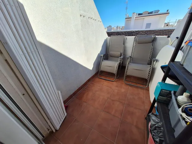 Espectacular Ático Dúplex Reformado en el Corazón de Torrevieja — 30