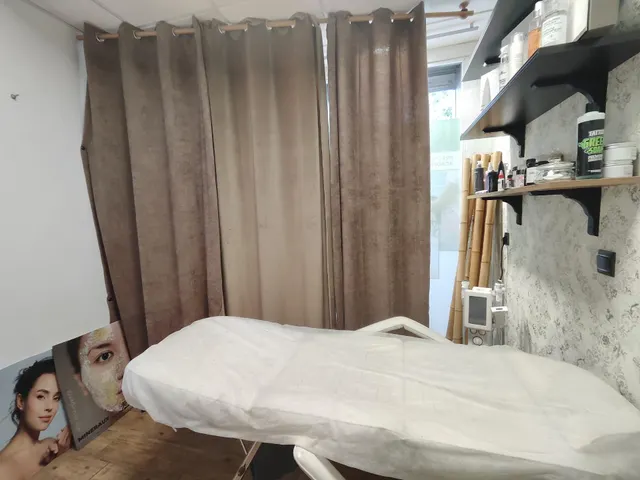 Excelente local reformado en venta — 14