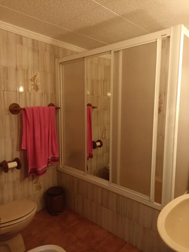 Casa en canjayar zona plaza del ayuntamiento de siete habitaciones trea baños para reformar — 20