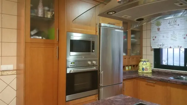 CHALET PAREADO EN VENTA EN STA. MARIA DE FIGUEIRAS — 4
