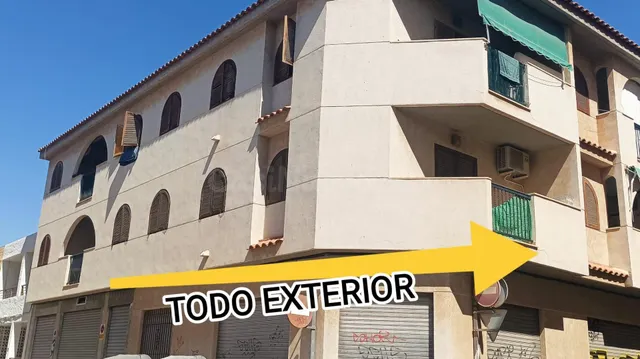 APARTAMENTO EN LO PAGAN ESQUINA
