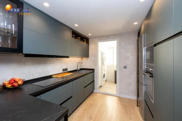 Piso 4 habitaciones 129m² en venta - El serrallo — 18