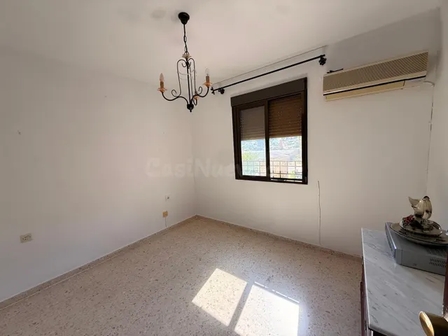 Casa de esquina de dos plantas en el Barrio de La Verbena – Villaviciosa de Córdoba — 4