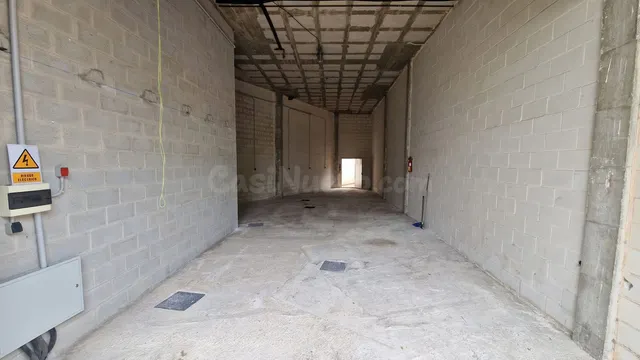 Almacén 110m² en venta - Costa del Sol - foto 4