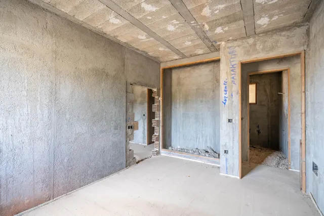 Edificio en María de la Salud en construcción. — 32