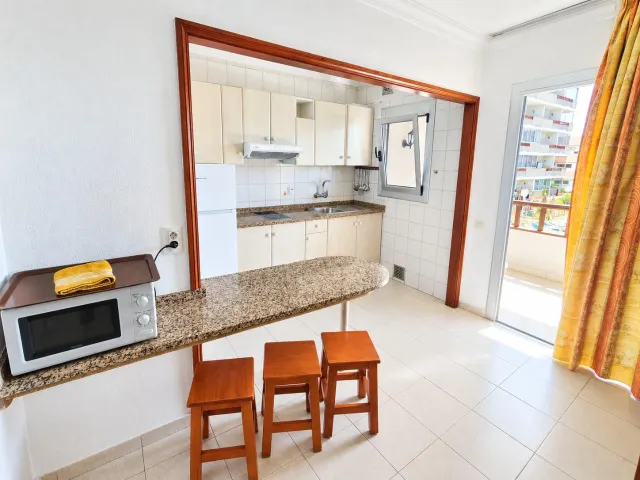 Apartamento con terraza en Playa del Inglés – Edificio Los Tilos — 13