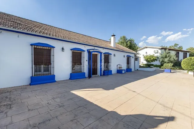 NEGOCIO CONSOLIDADO DE EVENTOS Y ALOJAMIENTO TURÍSTICO EN UN - foto 4