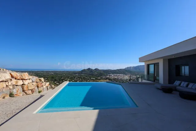 Villa Solana. Villa nueva en venta con vistas panorámicas. C - foto 2