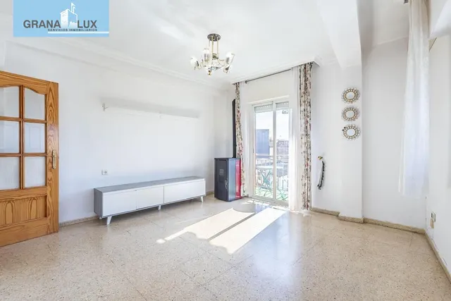 Magnífico piso ideal para invertir o para vivir sin vecinos  - foto 2