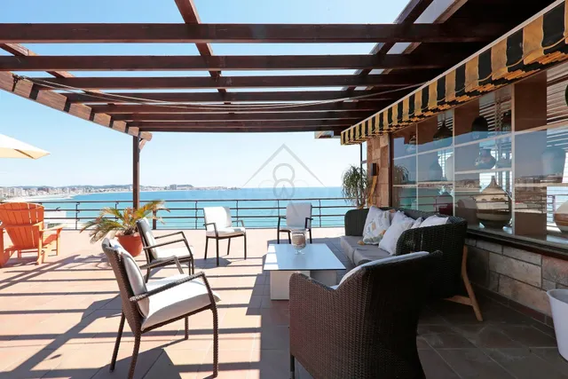 Exclusivo Atico frente al mar privacidad vistas a toda la ba