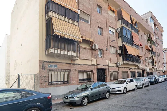 PISO EN ALCANTARILLA - foto 2