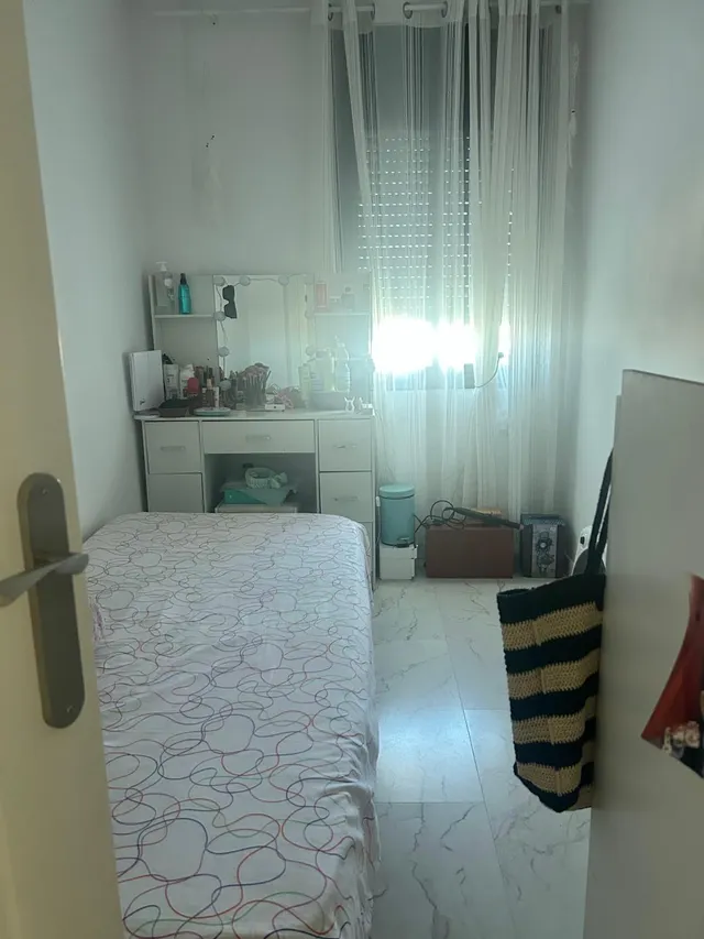Acogedor duplex con Terraza Privada en Deltebre — 10