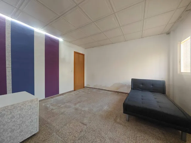 EXCELENTE OPORTUNIDAD: CASA DE 86 m2 EN PARCELA DE 120 m2 EN SAN AGUSTÍN (Junto a PAU II)  PRECIO: 220.000 € — 8