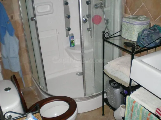 CASA CON TERRENO EN VENTA - foto 3