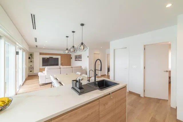 Casa 3 habitaciones 130m² en venta - Roda — 12