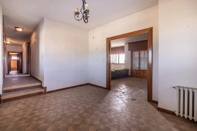 Casa con terreno y nave en Santa Fe — 7