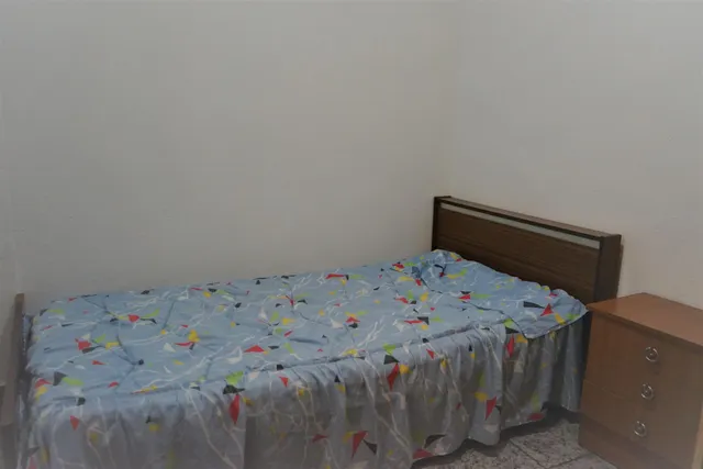 Piso en pleno centro de Requena, listo para entrar a vivir — 6