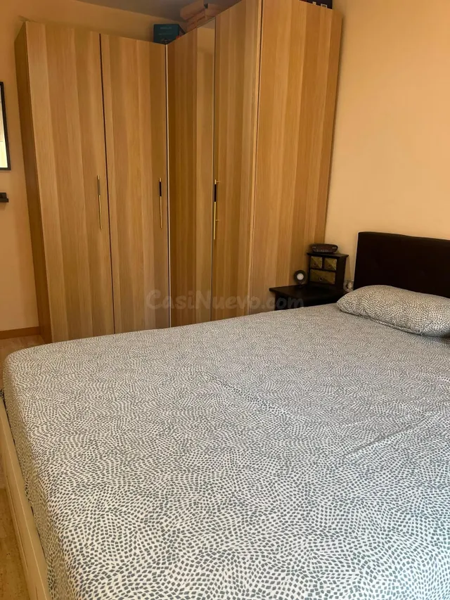 Piso en Badalona con 3 habitaciones y patio — 5