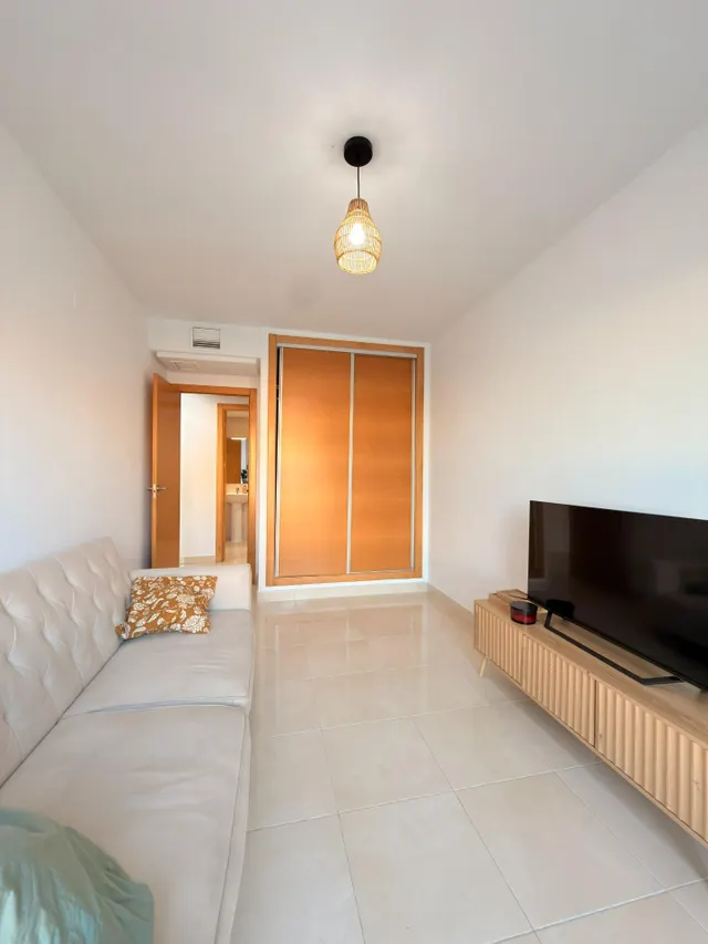 Estupendo piso para entrar a vivir. Zona Benisaudet. — 19