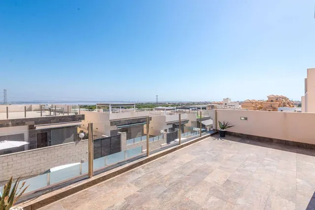 Villa 3 habitaciones en venta - Lomas de Cabo Roig — 17
