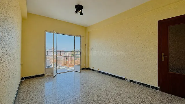Piso en venta en Passeig del Pais Valencia, Corbera - foto 2
