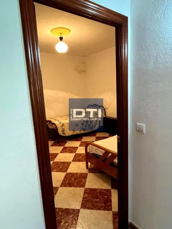 Casa de pueblo en las cefiñas — 35