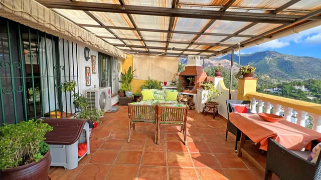 Chalet 6 habitaciones 366m² en venta - Riviera del sol - foto 2