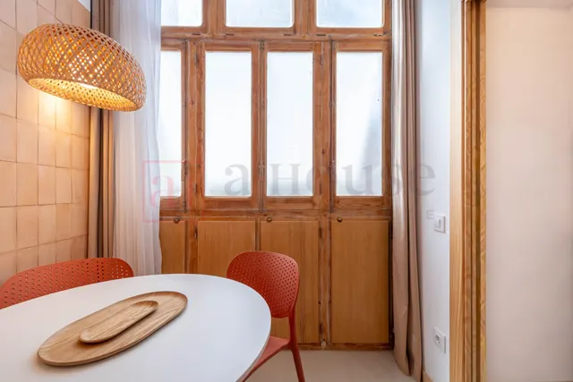 Piso luminoso y recién reformado, listo para entrar a vivir en vila de gràcia — 9