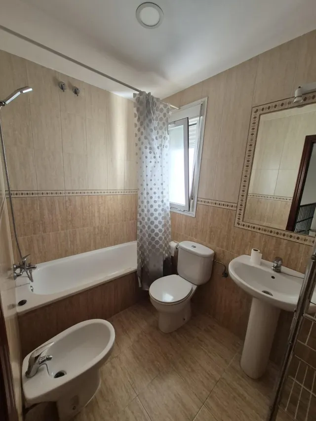 Alquiler de casa unifamiliar en zona el portichuelo — 11