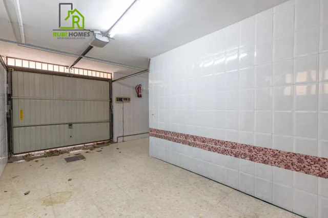 Nave industrial + vivienda (2500m2) - Alhendín — 39