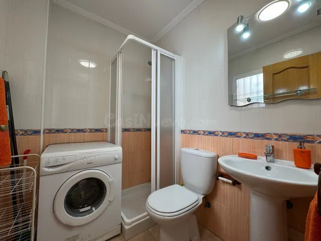 ESTUDIO CON TERRAZA EN TORREVIEJA ( PLAYA DEL CURA ) - foto 4