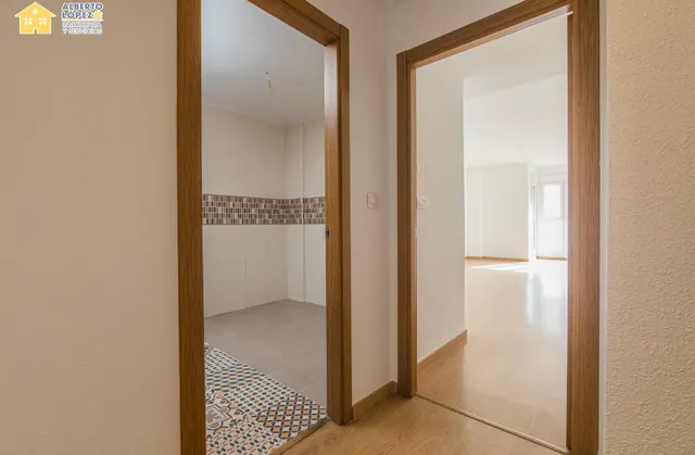PISO DE 102 METROS CONSTRUIDOS  3 DORMITORIOS, 2 BAÑOS Y VESTIDOR EN EL ALTET — 10