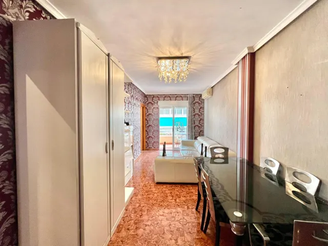 APARTAMENTO DE 3 habitaciones, TODO EXTERIOR, RODEADO DE TODOS LOS SERVICIOS A TAN SOLO 450mts DEL MAR — 7