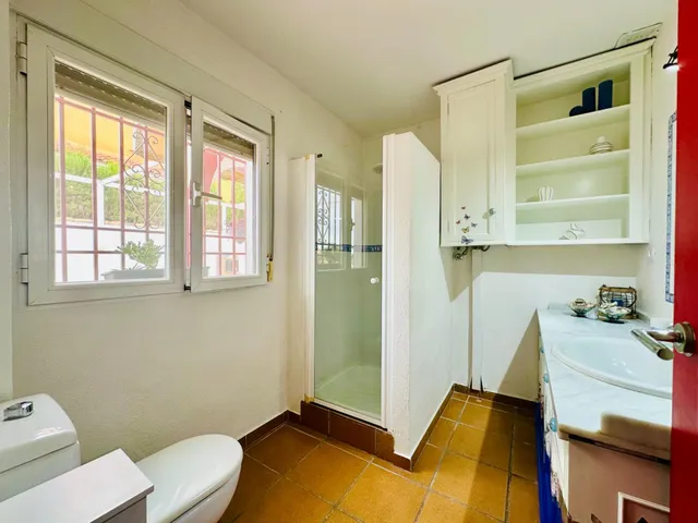 Espectacular Pareado en Urb. Monteluz, con Jardín y Piscina — 17