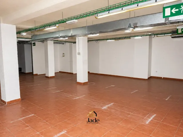 Local comercial 496m² en alquiler - Centro — 2