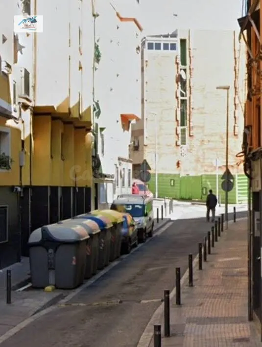 Venta Piso en Santa Coloma de Gramenet - Barcelona - foto 2